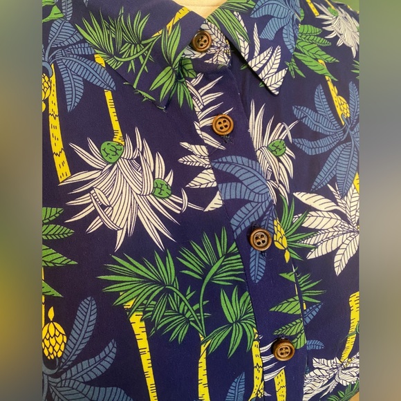 Collectif Sammy Palm Tree Print Tie Blouse - Picture 2 of 5